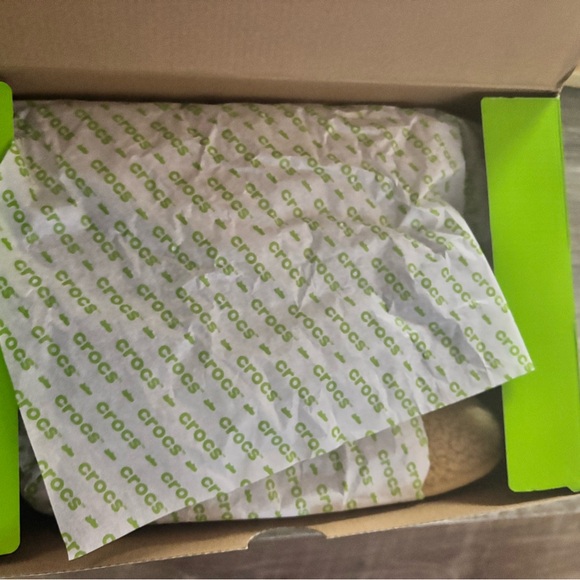 Classic cozy slippers, crocs - Picture 4 of 7